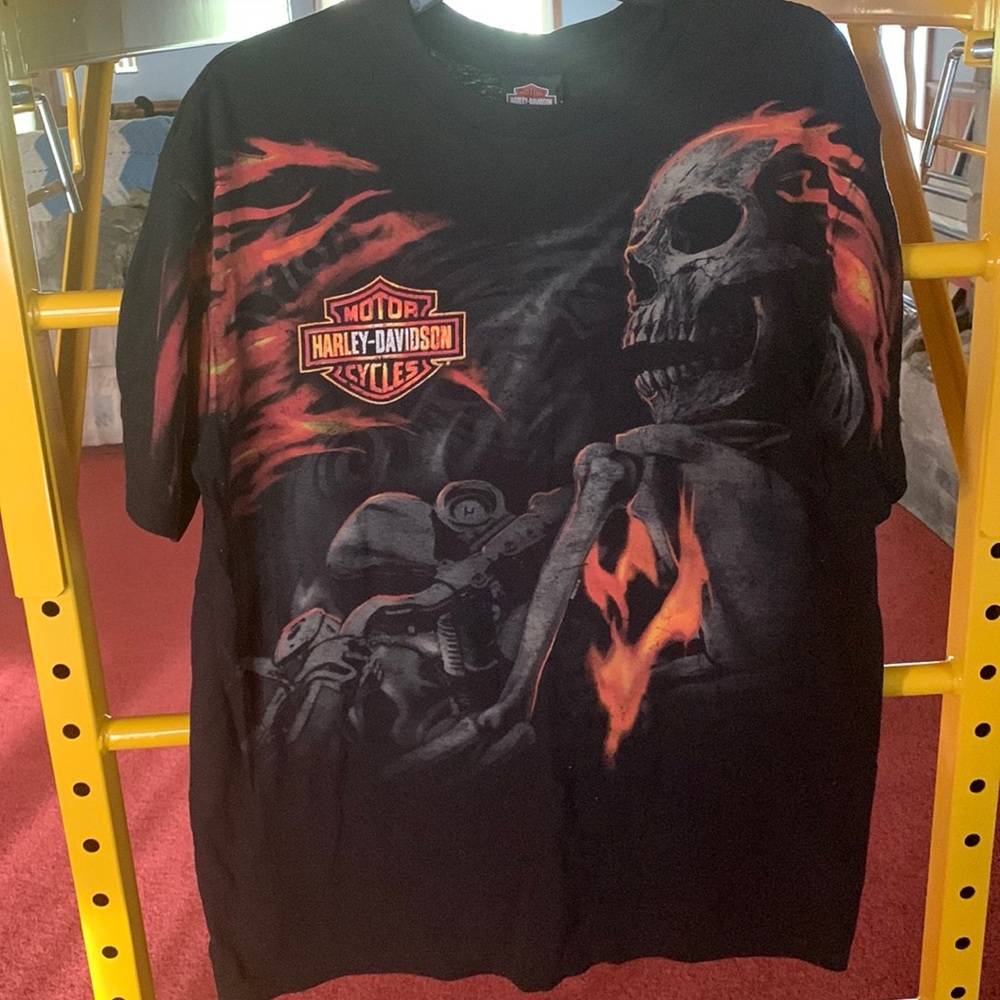 NWOT Mens Large Black Harley-Davidson Tee Shirt